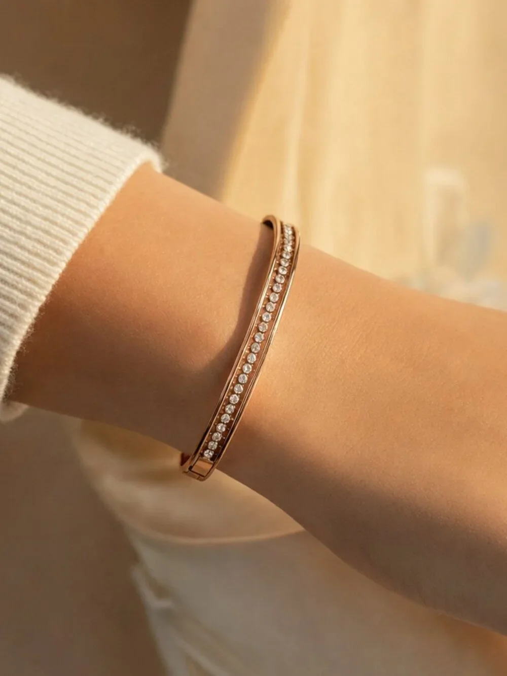 Kate Spade "Make Me Blush" Rose Gold Crystal Pavé Bangle Bracelet - Picture 1 of 8